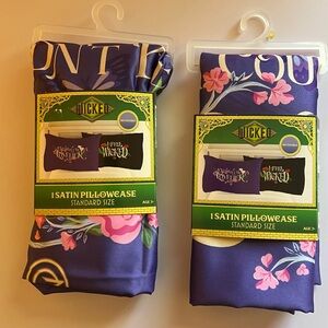 🆕 Wicked Reversible Satin Pillowcase Set (2) – Standard Size